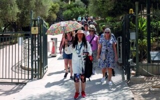 Исторический объект в Афинах закрыт из-за тепловой волны